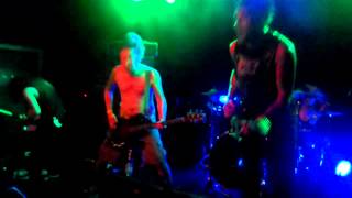 Watch Feed The Rhino Flood The System video