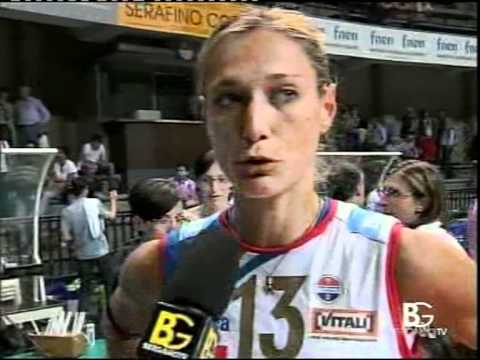  novara 2010 2011 semifinal 1 valentina arrighetti interview