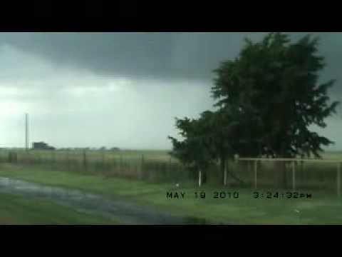 tornado pics 2010. Tornado Compilation 2010