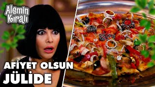 Jülide'nin yüzüklü pizzası - Alemin Kıralı 45. Bölüm