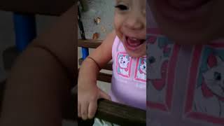 Minha Linda Sobrinha Brincando