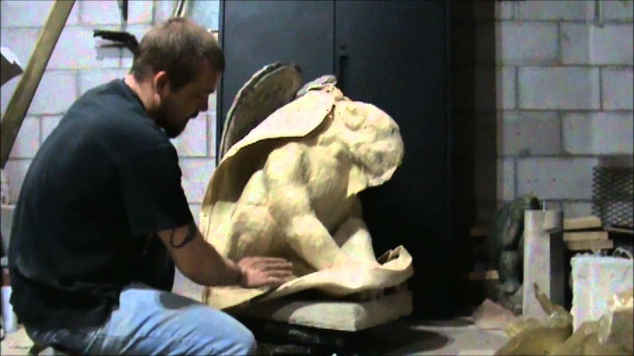 DEMOLDING LARGE CONCRETE GARGOYLE / GRIFFIN YouTube