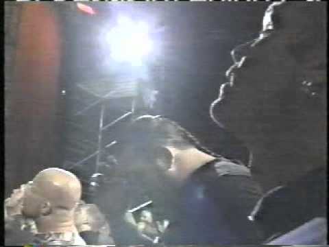 OWEN HART TRIBUTE monday night raw day after he fell to his...