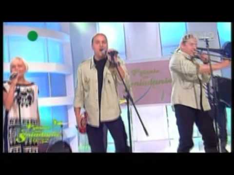 GOLEC UORKIESTRA - Życie jest muzyką