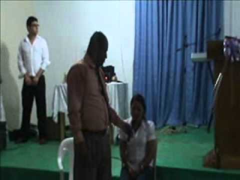 Watch Dios Habla a Su Iglesia por la Profeta Adriana Petro (PARTE 1 de 2)