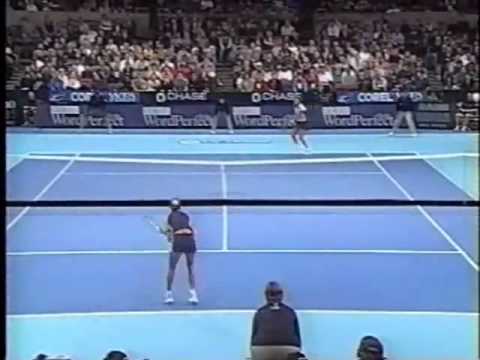 アンナ クルニコワ vs Monica セレス（セレシュ） 1998 YEC ハイライト