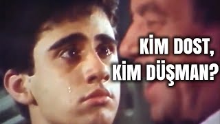 Bazen Tuttuğun Eldir Seni Arkandan Vuran.