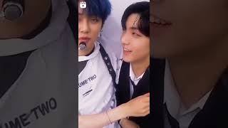 Yeonjun Sitting On Soobin Lap... It Looks Hot In Mirror