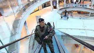 Fransa Yeniden Terörizm Alarmı Verdi