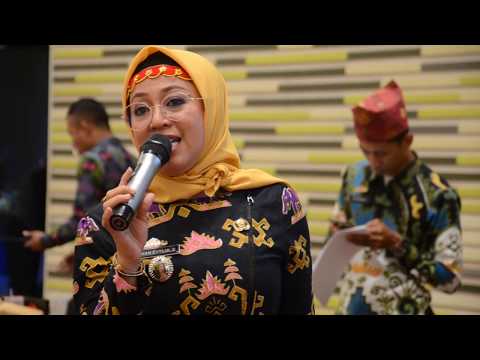 Aku Jatuh Cinta - Broery Marantika cover by Dian Evylia C