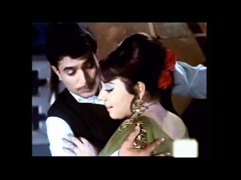 Baghon Mein Bahar Hai.avi