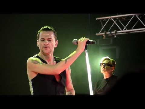 HOLE TO FEED 2010-01-20 Depeche Mode live in Paris