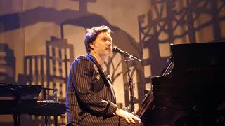 Watch Rufus Wainwright Beauty Mark video