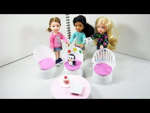Make patio furniture for your doll house from plastic cups 