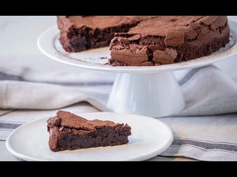 เค้กช็อกโกแลตไร้แป้ง Flourless Chocolate Cake : พลพรรคนักปรุง