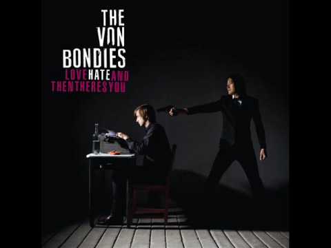 Bondies Pale Bride photo: Bondies Pale Bride