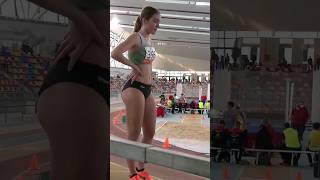 Hermosa Atleta Corre Precioso Suscribanse