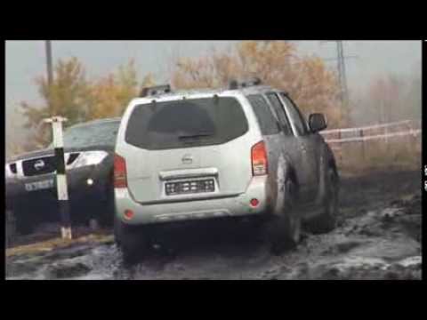 Nissan Pathfinder, тест на полигоне