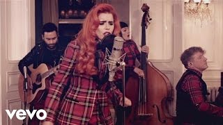 Paloma Faith - Trouble With My Baby (Live From The Living Room)