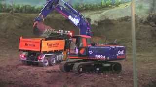 BEST OF RC TRUCKS, RC EXCAVATORS AT THE CONSTRUCTION SITE
