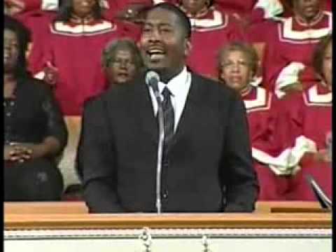 Pastor Dewey Smith Sings "Lord keep me Day by Day" - YouTube