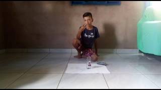 Desafio Da Garrafa Com Meus Primos