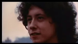 Watch Arlo Guthrie Coming Into Los Angeles video