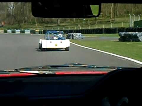 peugeot 106 rallye interior. Peugeot 106 Rallye vs Lotus