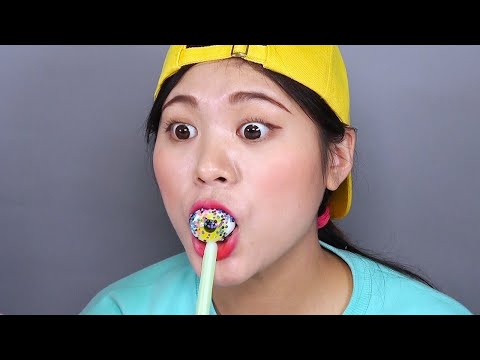 NIK-L-NIP Wax Bottle 닉클립 왁스병 캔디 Mukbang 먹방 DONA 도나