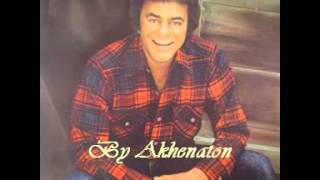 Watch Johnny Mathis New York State Of Mind video