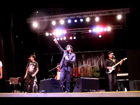 Yeh Honsla ( Dor ) -- Shafqat Amanat Ali live