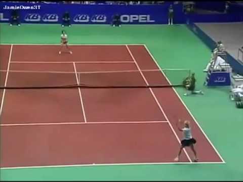 マルチナ ヒンギス vs Jana ノボトナ 1998 Fed Cup ハイライト