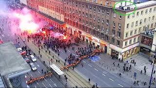 Mswia Na Dachu Budynku Ekipa Tvp Info, A Nie Antifa