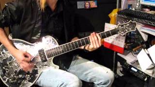 Watch Sug Howling Magic video