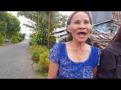 Bà Bảy kể chuyện tiếu lâm