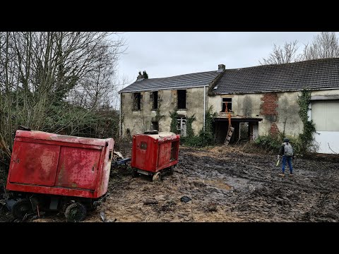 Exploring Abandoned Hidden Royal Mail Farm Chesterfield Abandoned Places | Abandoned Places UK