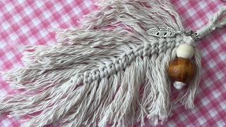 Gehaakte Veer handmade by juf Sas met gratis patroon