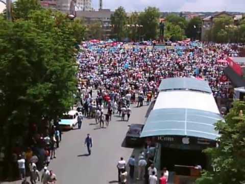 v959 in Simferopol 18 May, 40.000 participants. 18 мая, траурный митинг. Видео с квадрокоптера