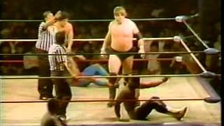 El Canek Y Dos Caras Vs Stan Hansen Y Baby Face 1985 Uwa Lucha Libre