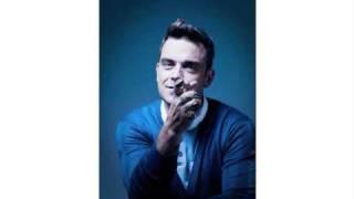 Watch Robbie Williams Arizona video