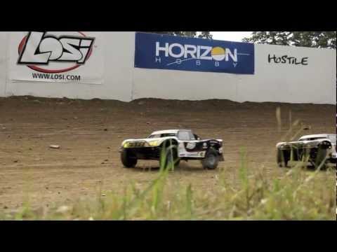 Losi 5ive-T in action!