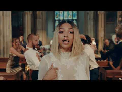 Col3trane - Pretty ft. Mahalia (Official Music Video)