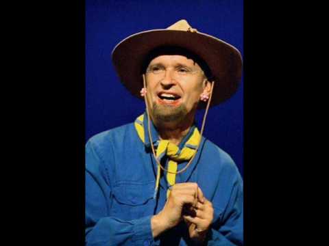 Farbror Bosse i Ventrilo - YouTube Farbror Bosse i Ventrilo - YouTube