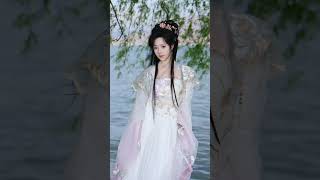 Qiuyueliang（秋月凉）#Chinesegirl#Beautiful #Hanfu #汉服#Hanfugirl #Китай