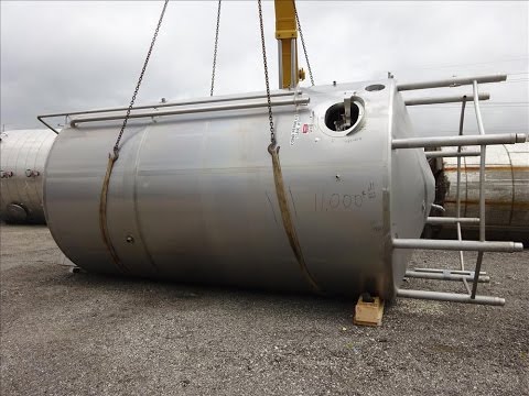 Used- Walker Jacketed Tank, 10,000 Gallon, 304 Stainless Steel, Vertical - stock # 48211003