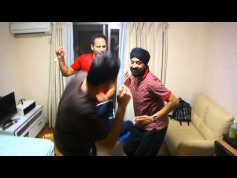 Bhangra beats rocks in Japan too.. Chak deo Mitro