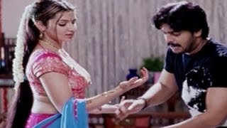 Arthi Agarwals Saree Seduced