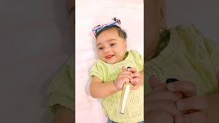 Izzah Playing Like A Diva Cutest Baby With Sungles & Mascara