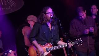 Watch Bob Dylan New Pony video