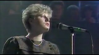 Watch Cocteau Twins From The Flagstones video